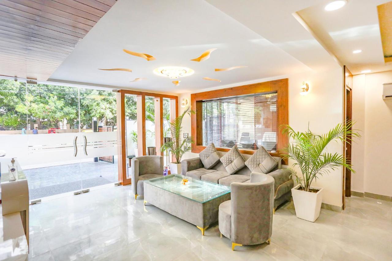 Fabhotel Golf Inn Golf Course Road Gurgaon Ngoại thất bức ảnh