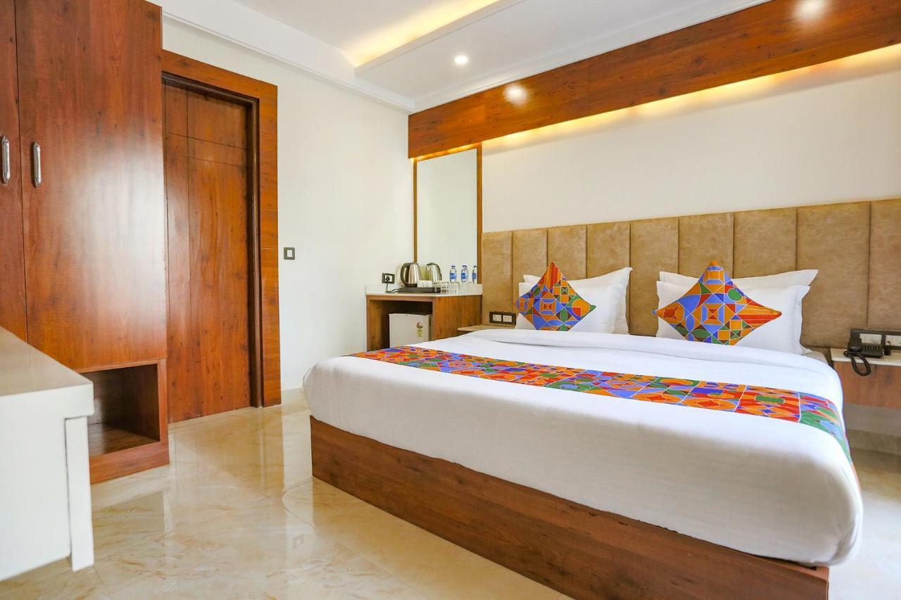 Fabhotel Golf Inn Golf Course Road Gurgaon Ngoại thất bức ảnh